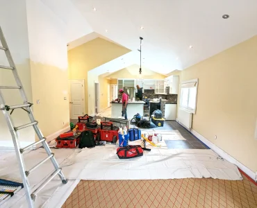 empty-house-pre-moving-in-interior-painting-of-ceilings-walls-trims-and-doors-in-foresthill-toronto-scaled